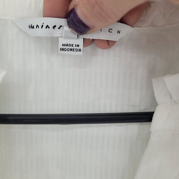 The Nines by Hatch womens Medium white maternity Nursing button up smocked - Picture 5 of 12